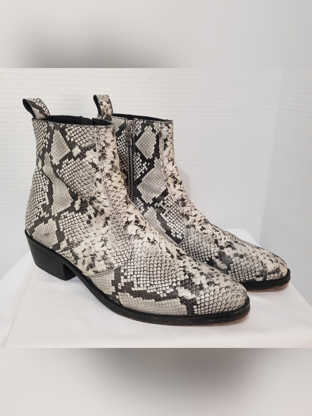 Straight To Hell Richards Genuine Leather Snakeskin Print Ankle Boots Size 9